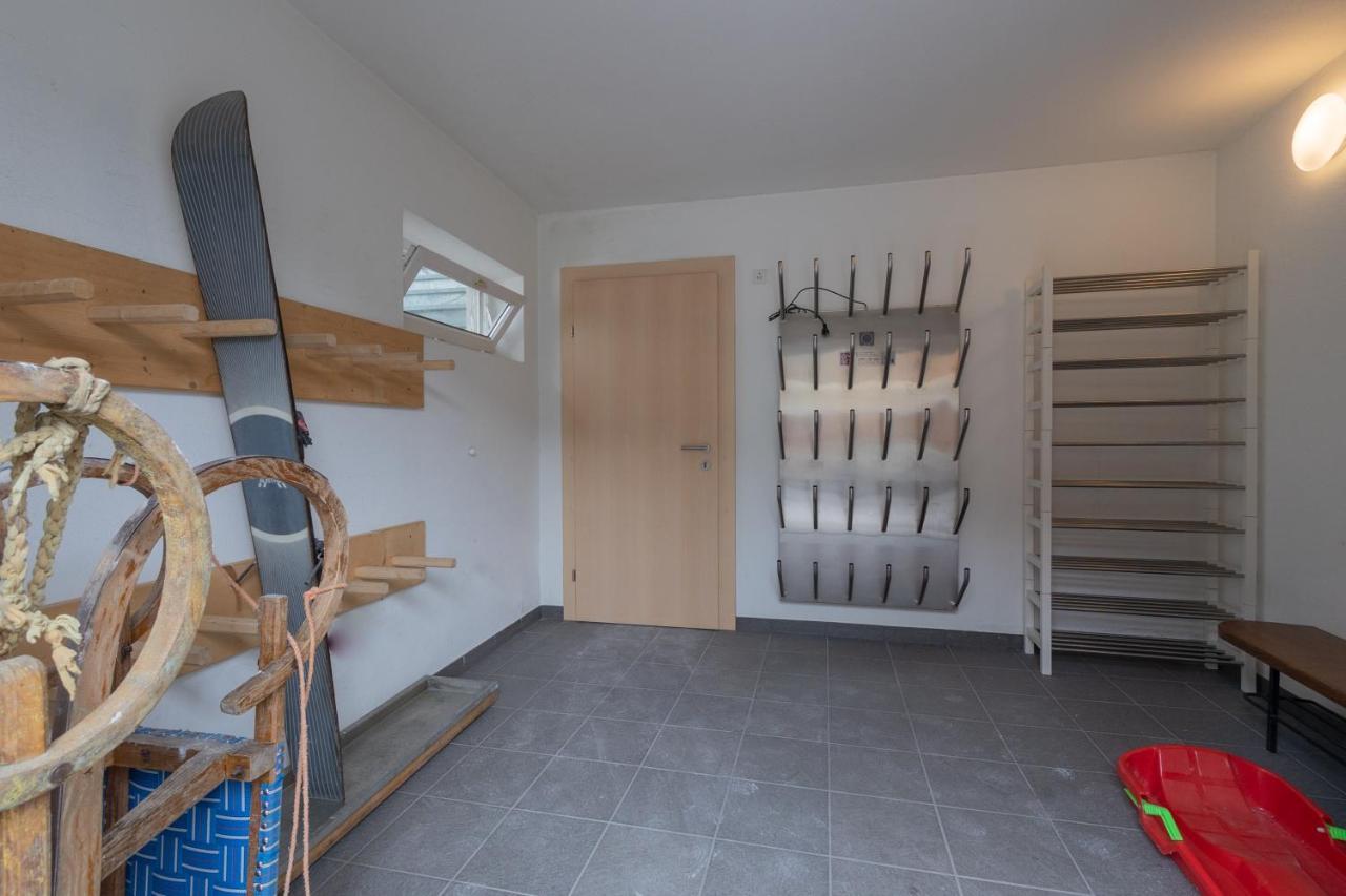 Haus Almkreek Apartment Kaprun Exterior foto